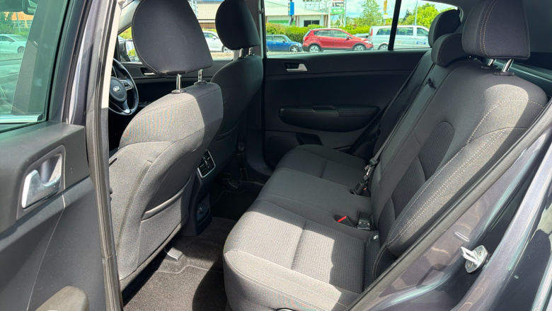 Kia Sportage 1.7 CRDi ISG 2 5dr Diesel Estate